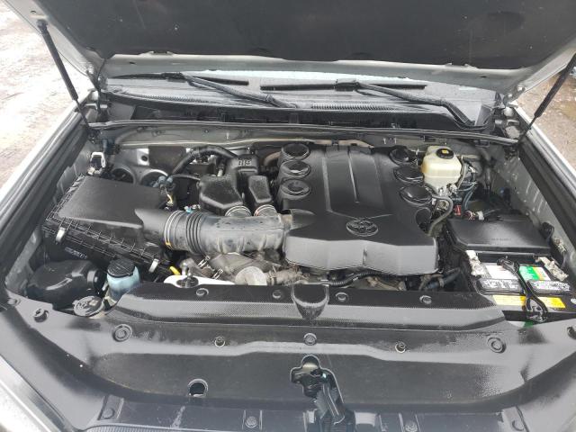 JTEBU5JRXH5443998 - 2017 TOYOTA 4RUNNER SR5/SR5 PREMIUM 银色 照片 12