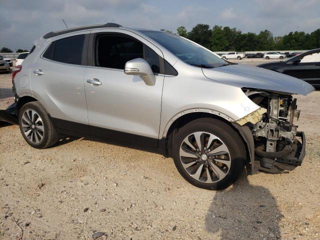 KL4CJBSB0HB115860 - 2017 BUICK ENCORE PREFERRED II SILVER photo 4