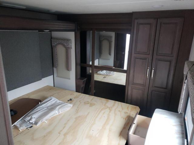 4YDF39526ME760004 - 2021 KEYSTONE AVALANCHE თეთრი ფოტო 5