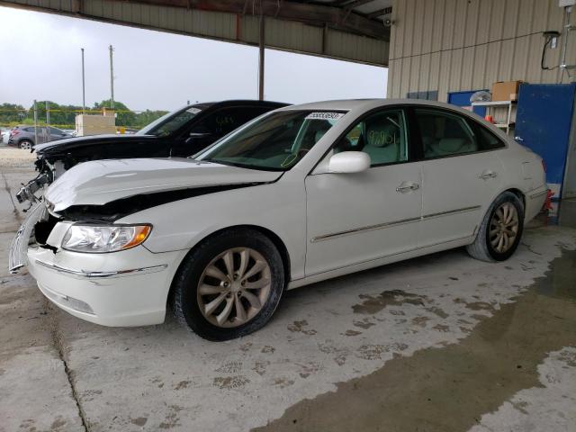 KMHFC46F17A216167 - 2007 HYUNDAI AZERA SE WHITE photo 1