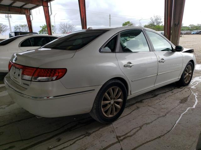 KMHFC46F17A216167 - 2007 HYUNDAI AZERA SE WHITE photo 3