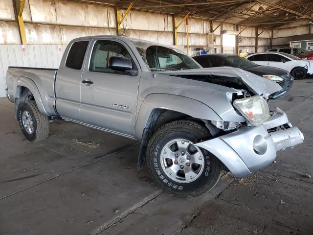 5TETU62N07Z367259 - 2007 TOYOTA TACOMA PRERUNNER ACCESS CAB SILVER photo 4