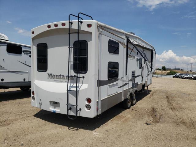 4YDF33328AA740016 - 2010 KEYSTONE MONTANA 白色 照片 4