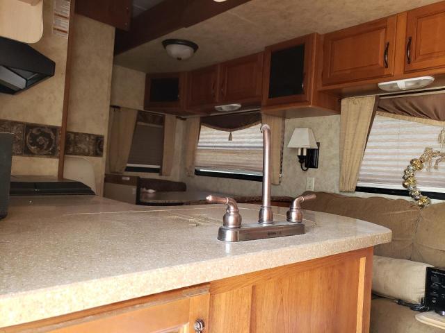 4YDF33328AA740016 - 2010 KEYSTONE MONTANA 白色 照片 6