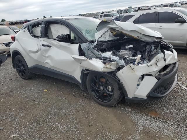 JTNKHMBX6N1135810 - 2022 TOYOTA C-HR XLE WHITE photo 4