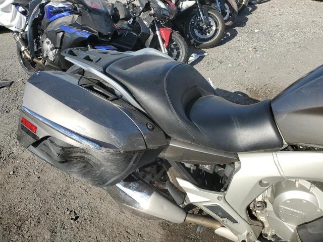 WB1061208EZZ24882 - 2014 BMW K1600 GTL GRAY photo 6