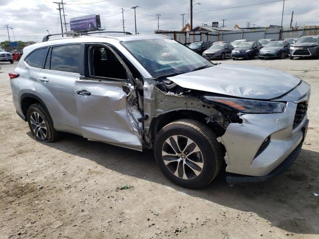 5TDKDRAH8PS009221 - 2023 TOYOTA HIGHLANDER L SILVER photo 4