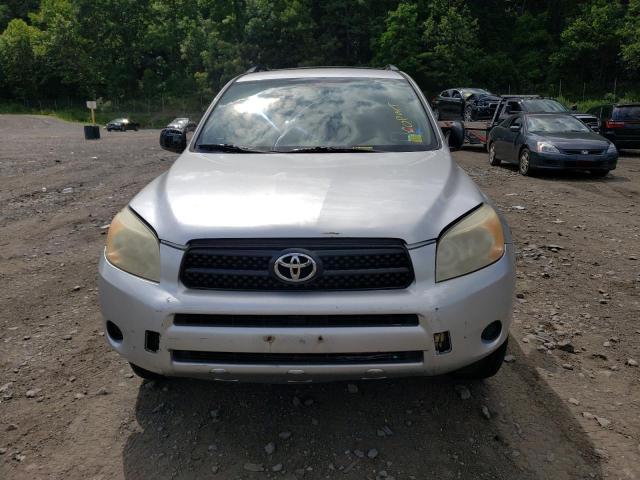 JTMBD33V066005064 - 2005 TOYOTA RAV4 SILVER photo 5