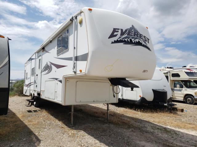 4YDF343224H482934 - 2004 KEYSTONE CAMPER WHITE photo 1