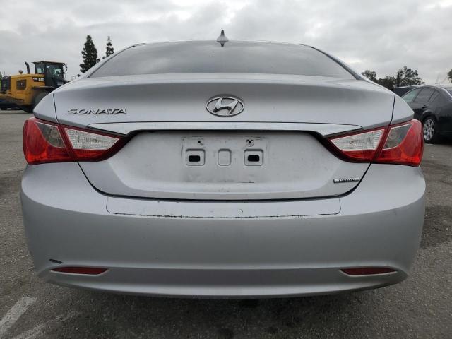 5NPEC4AC5DH700022 - 2013 HYUNDAI SONATA SE SILVER photo 6