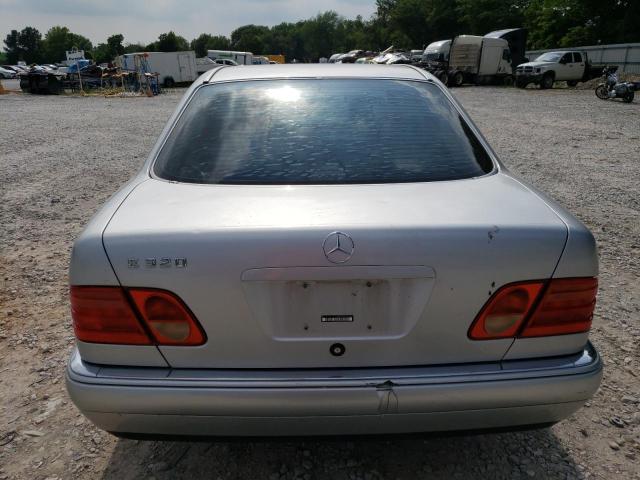 WDBJF82F7WX007058 - 1998 MERCEDES-BENZ E 320 4MATIC SILVER photo 6