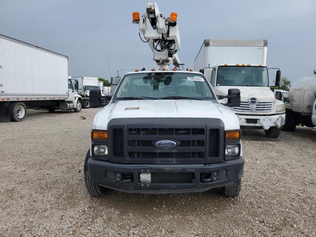 1FD4F46Y08EB26714 - 2008 FORD F450 SUPER DUTY WHITE photo 5