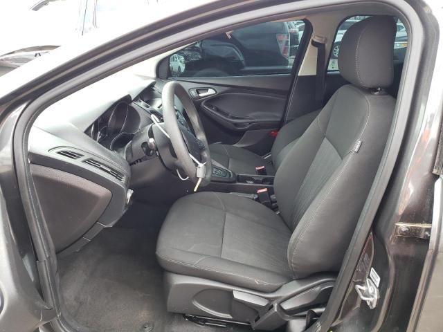 1FADP3F27FL292069 - 2015 FORD FOCUS SE GRAY photo 7