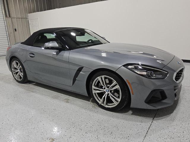 WBAHF3C04SWY38592 - 2025 BMW Z4 SDRIVE30I GRAY photo 4