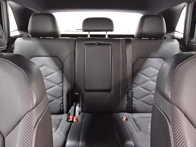 1V2WE2CA3RC217922 - 2024 VOLKSWAGEN ATLAS CROS SE BLACK photo 10