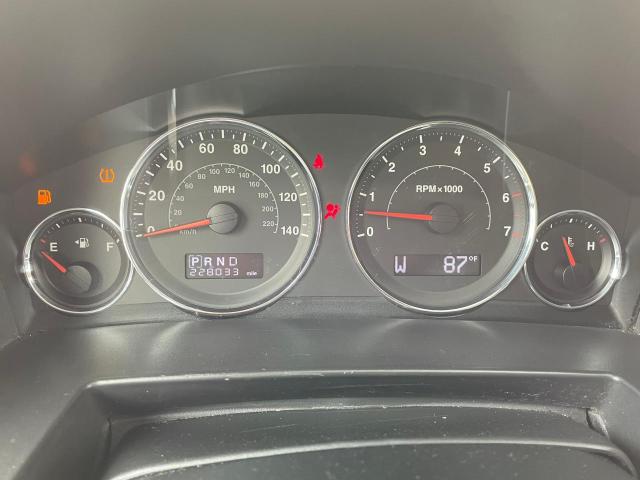 1J8HG48K08C155081 - 2008 JEEP COMMANDER SPORT Սև լուսանկար 8