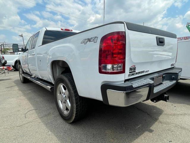 1GT121CGXDF233111 - 2013 GMC SIERRA K2500 SLT WHITE photo 3