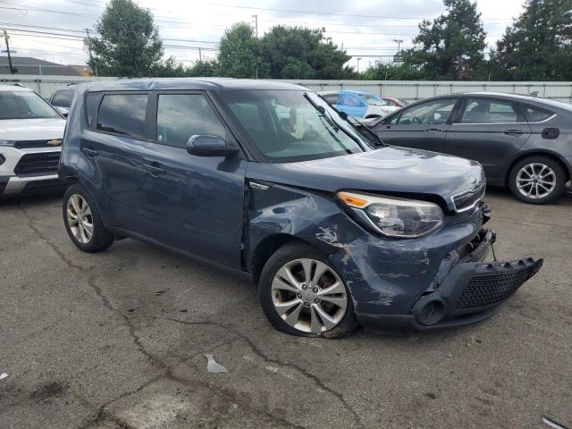 KNDJP3A56F7201252 - 2015 KIA SOUL + BLUE photo 4