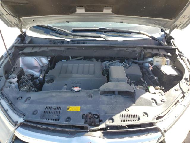 5TDKKRFH4GS164749 - 2016 TOYOTA HIGHLANDER XLE GRAY photo 12