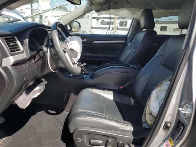 5TDKKRFH4GS164749 - 2016 TOYOTA HIGHLANDER XLE GRAY photo 7