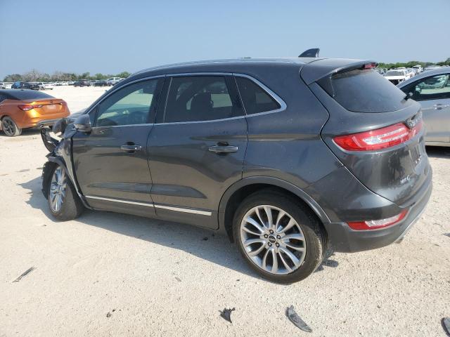 5LMCJ3C98HUL22033 - 2017 LINCOLN MKC RESERVE Grafit foto 2