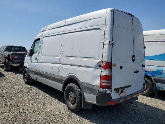 WD0PE745X75158915 - 2007 DODGE SPRINTER 2500 WHITE photo 2