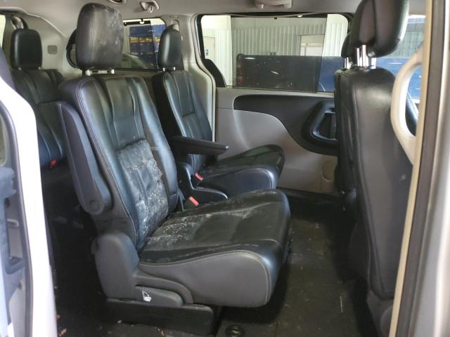 2C4RC1CG2CR227228 - 2012 CHRYSLER TOWN & COU TOURING L SILVER photo 11