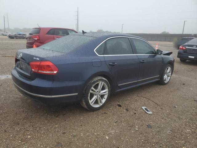 1VWCV7A31FC057408 - 2015 VOLKSWAGEN PASSAT SEL BLUE photo 3
