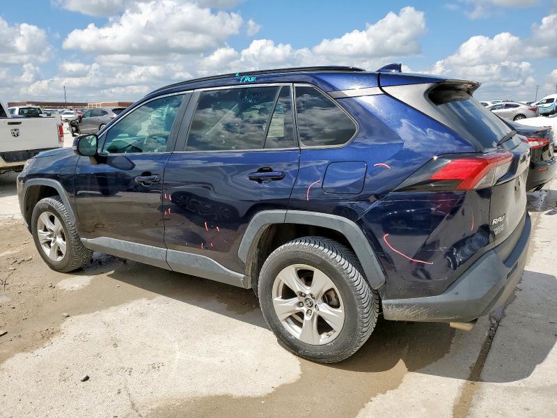 2T3P1RFV1KC024827 - 2019 TOYOTA RAV4 XLE BLUE photo 2
