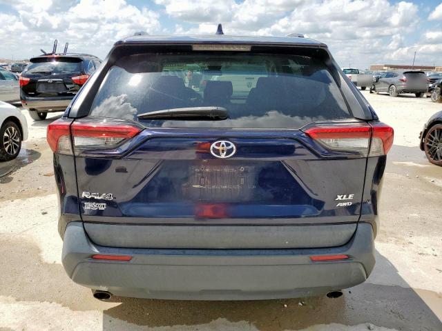 2T3P1RFV1KC024827 - 2019 TOYOTA RAV4 XLE BLUE photo 6