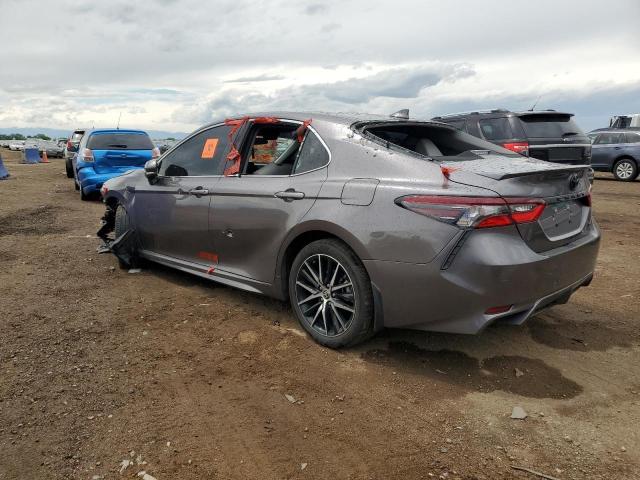 4T1G11BKXPU083788 - 2023 TOYOTA CAMRY SE NIGHT SHADE GRAY photo 2