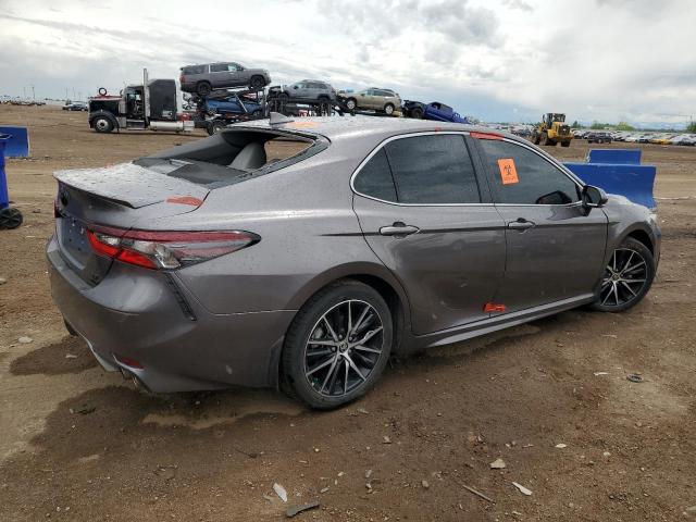 4T1G11BKXPU083788 - 2023 TOYOTA CAMRY SE NIGHT SHADE GRAY photo 3