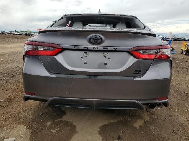 4T1G11BKXPU083788 - 2023 TOYOTA CAMRY SE NIGHT SHADE GRAY photo 6
