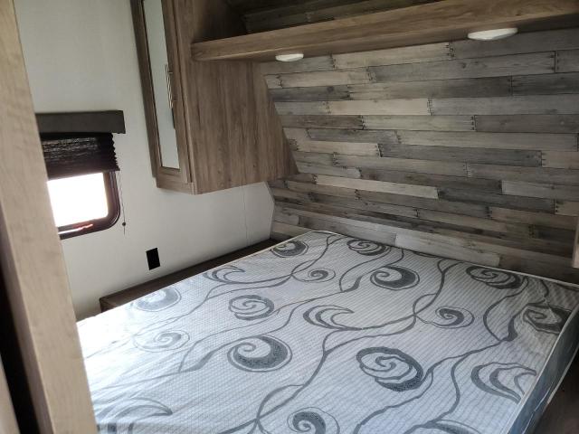 4YDT32827LS372351 - 2020 CAMPER TRAILER TWO TONE photo 5