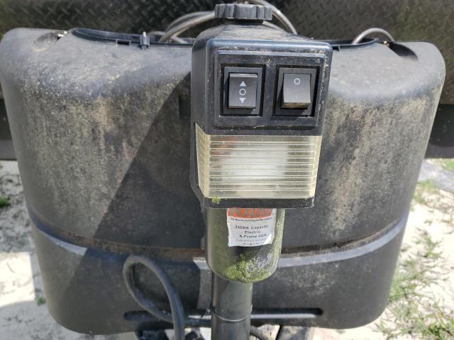 4YDT32827LS372351 - 2020 CAMPER TRAILER TWO TONE photo 8