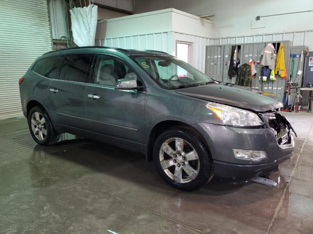 1GNKVLED5BJ364605 - 2011 CHEVROLET TRAVERSE LTZ GRAY photo 4