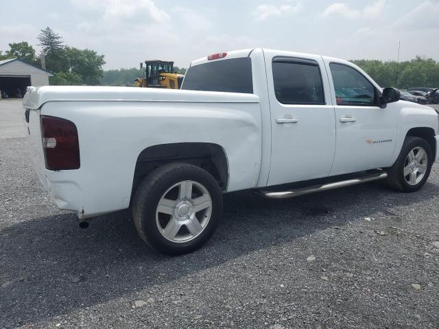 2GCEK13M771683981 - 2007 CHEVROLET SILVERADO K1500 CREW CAB WHITE photo 3