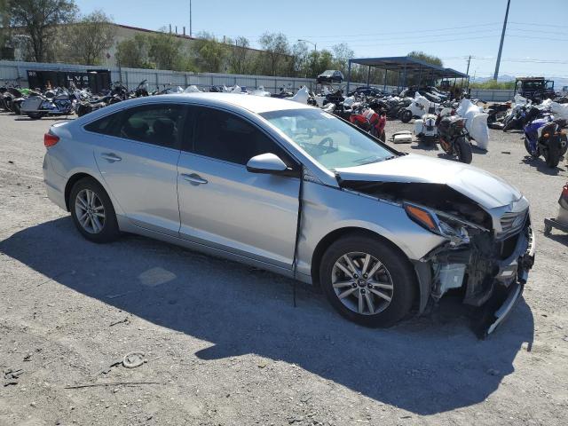 5NPE24AF9GH376235 - 2016 HYUNDAI SONATA SE SILVER photo 4