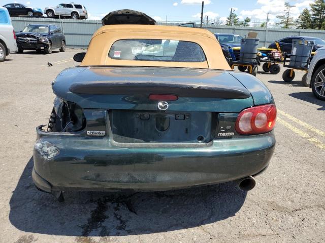 JM1NB353040400697 - 2004 MAZDA MX-5 MIATA BASE GREEN photo 6