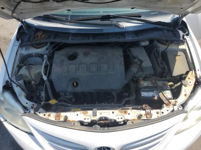 2T1BU4EE5DC955199 - 2013 TOYOTA COROLLA BASE თეთრი ფოტო 11