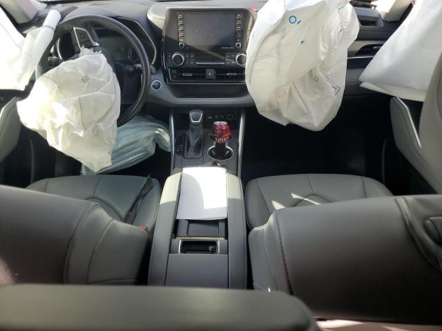 5TDGZRAH2MS043917 - 2021 TOYOTA HIGHLANDER XLE BLACK photo 8