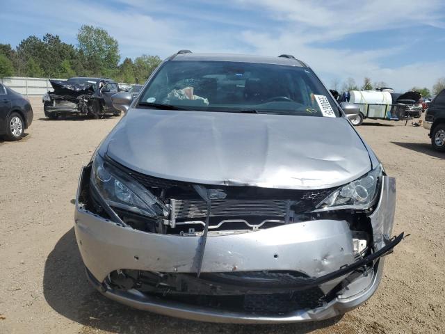 2C4RC1EGXLR123048 - 2020 CHRYSLER PACIFICA TOURING L PLUS SILVER photo 5