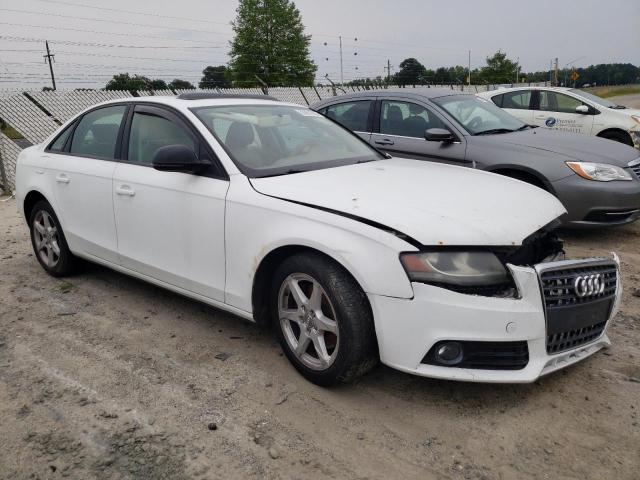 WAULF78K29N016501 - 2009 AUDI A4 2.0T QUATTRO WHITE photo 4