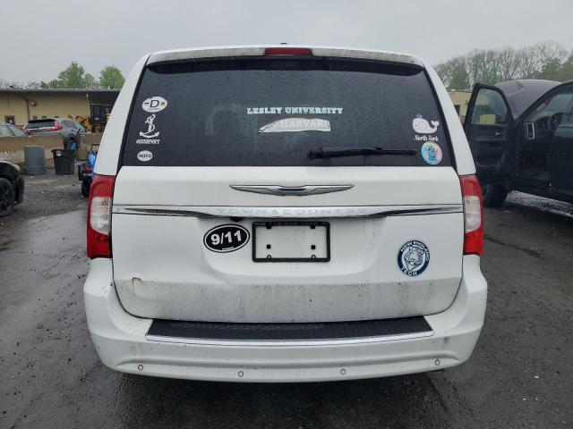2C4RC1CG7GR175357 - 2016 CHRYSLER TOWN & COU TOURING L WHITE photo 6