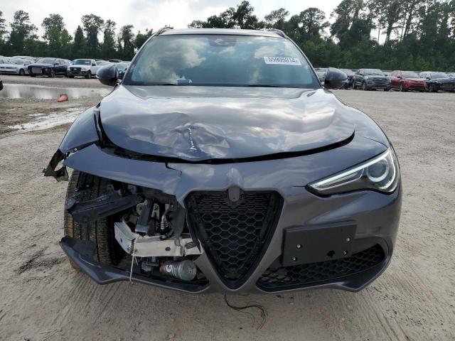 ZASPAKBN1M7D00487 - 2021 ALFA ROMEO STELVIO TI GRAY photo 5