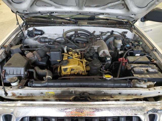 5TEWM72N31Z829050 - 2001 TOYOTA TACOMA XTRACAB 银色 照片 11
