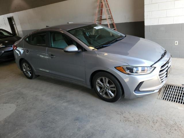 5NPD84LF8HH041718 - 2017 HYUNDAI ELANTRA SE GRAY photo 4