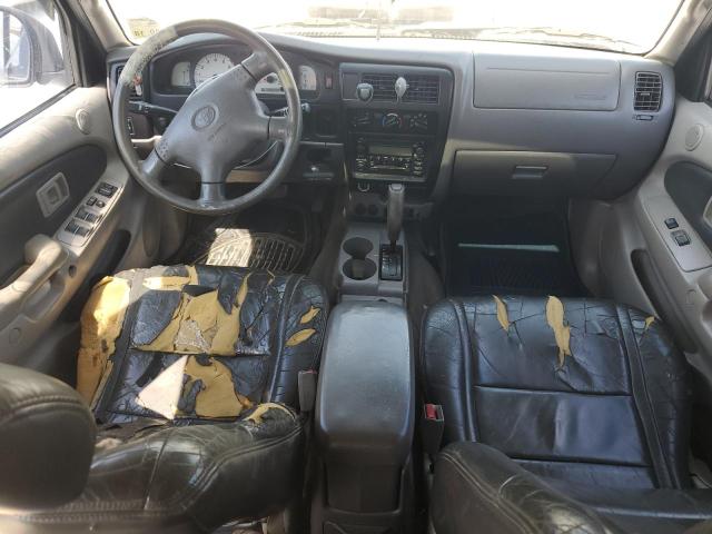 5TEGN92N92Z895777 - 2002 TOYOTA TACOMA DOUBLE CAB PRERUNNER SILVER photo 8