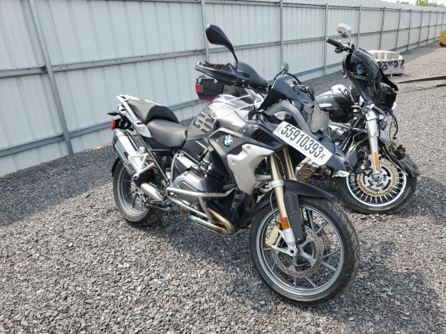 WB10A5105JZ641776 - 2018 BMW R1200 GS BLACK photo 1