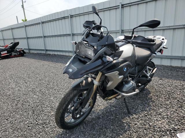 WB10A5105JZ641776 - 2018 BMW R1200 GS BLACK photo 2